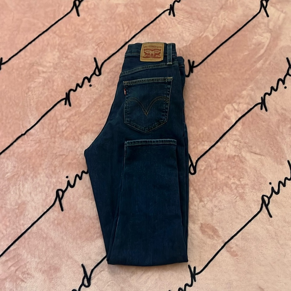High waisted mom jeans
